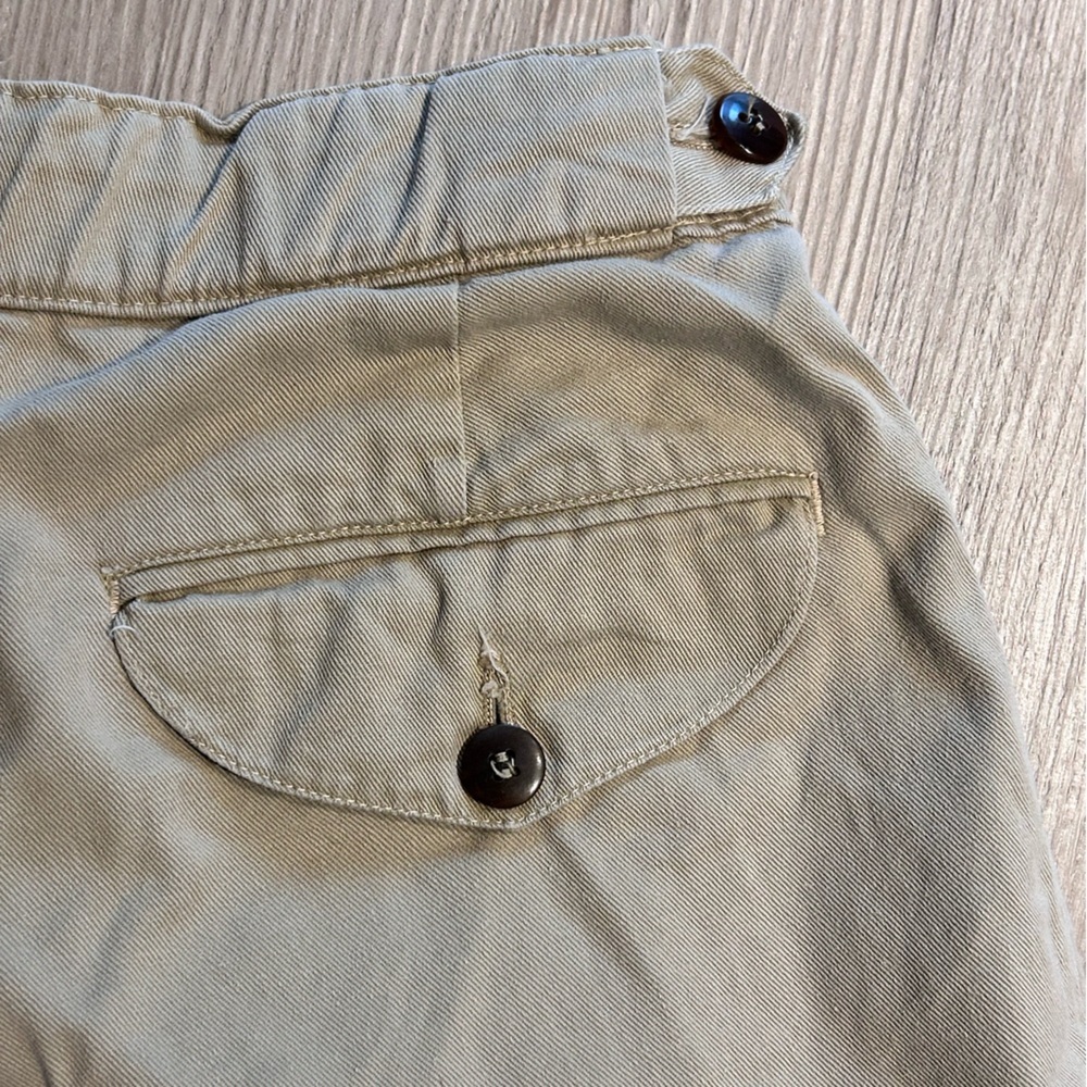 Living in nature vintage style khakis​ - Picture 9 of 16